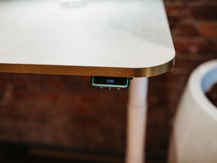 Luxe Desk White - Image 4